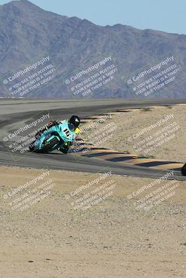 media/Oct-05-2025-CVMA (Sun) [[beeef4f201]]/Race 16-Formula Middleweight/